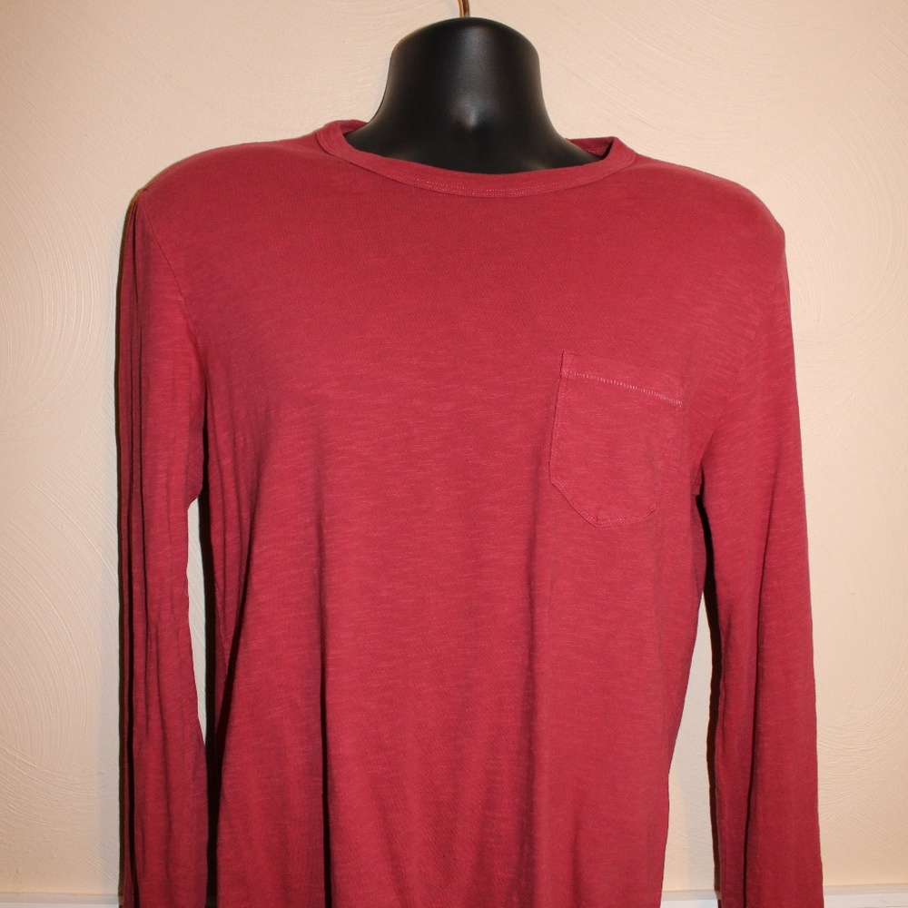 Gap Small Long sleeve Tee